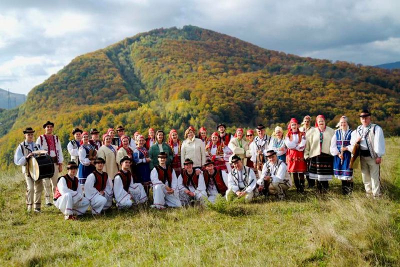 Закарпатський народний хор запрошує на свої головні ювілейні події