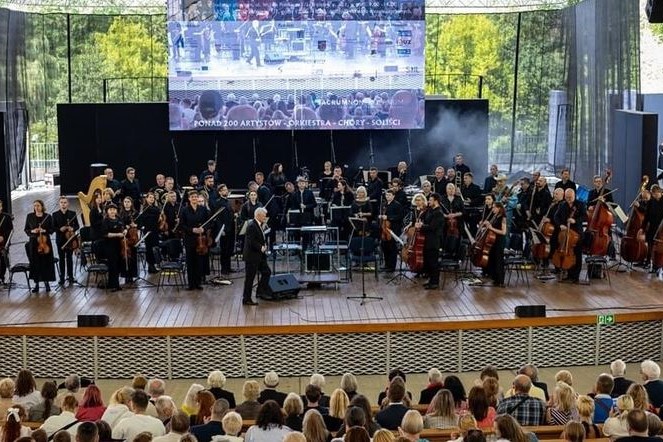 Аншлаги Академічного оркестру Львівської філармонії в Щецині та Катовіце